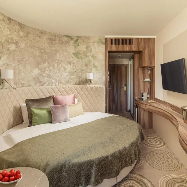 غرفة سوبيريور بسرير كينج، Hotel Carbona Thermal Spa 3/5