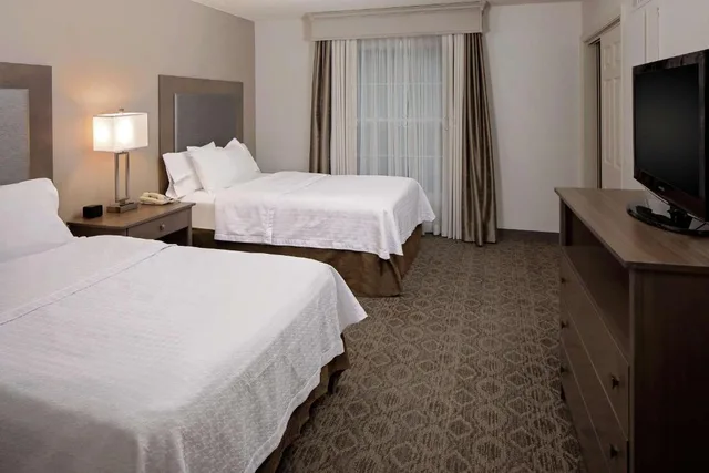جناح بسريرين مزدوجين بغرفة نوم واحدة لذوي الإعاقة، Homewood Suites by Hilton Boston-Billerica/Bedford/Burlington 1/2