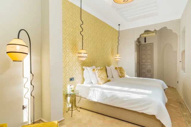 غرفة ديلوكس بسرير مزدوج أو سريرين منفصلين بشرفة، Riad XO Amira Victoria 6/9