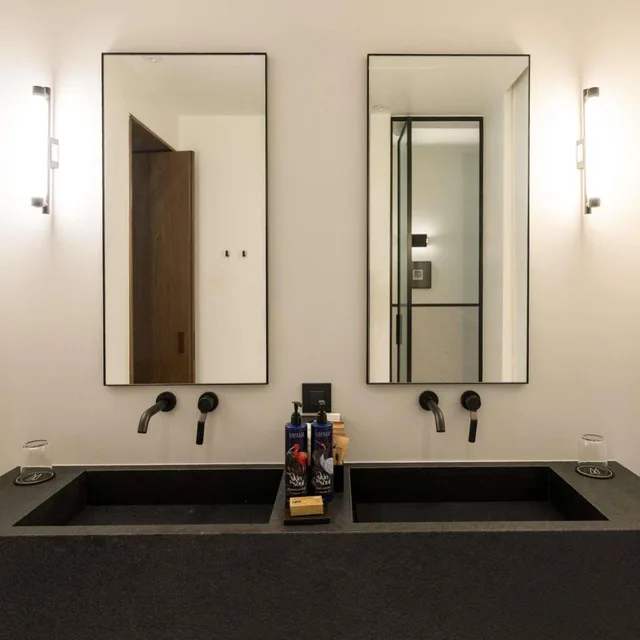 Executive, Suite, King and Twin Beds, Athens Capital Suites-MGallery Collection 11/11