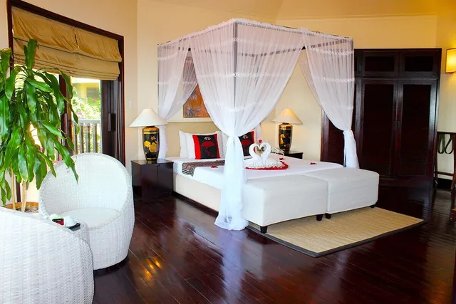 بنغل بسرير كوين بإطلالة على البحر، Poshanu Resort 4/10