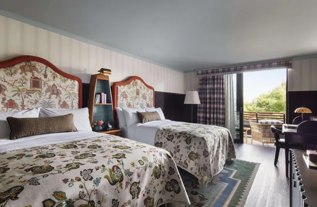 Graduate, Deluxe, 2 Double Beds, River View، Graduate by Hilton Cambridge 1/1