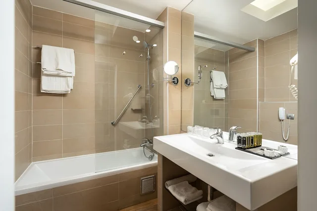 غرفة عائلية بسريرين منفصلين مع أريكة، Jupiter Algarve Hotel 6/8