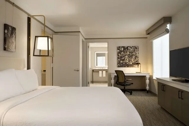 جناح بسرير كينج بغرفة نوم واحدة لذوي الإعاقة، Hilton Garden Inn Newtown Square Radnor 1/1