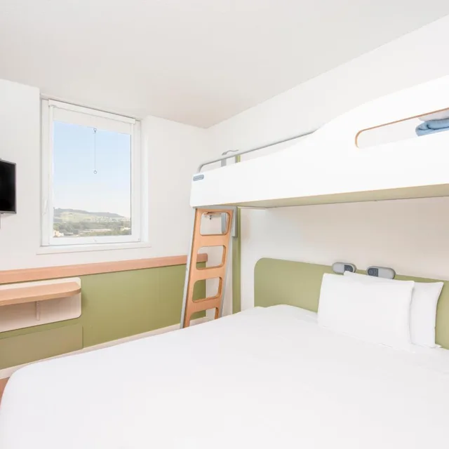 غرفة اقتصادية ثلاثية بسرير مزدوج، Ibis Budget Bern Expo 2/10