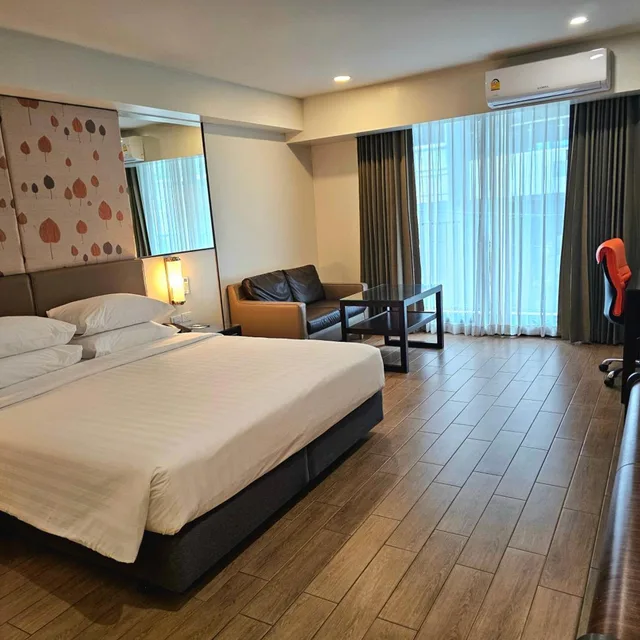 غرفة بسرير كينج، DYNASTY GRANDE HOTEL 5/10