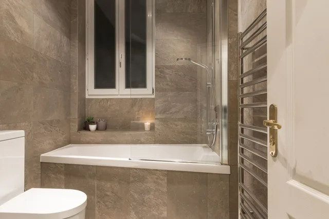 غرفة بريميوم بسرير مزدوج، Hotel De La Porte Doree 7/9