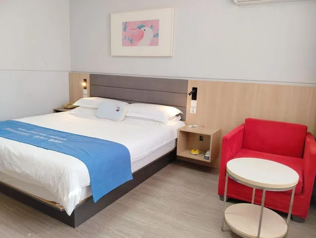 غرفة مريحة بسرير كوين، Jinjiang Inn Xiamen Xiang'anma Lane 2/2