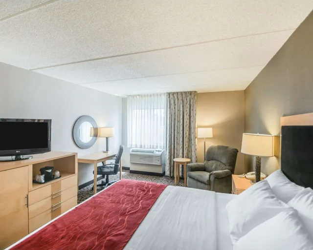 غرفة بسرير كينج، Comfort Inn Fairgrounds 1/4