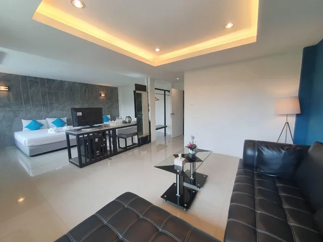 جناح، Bun Hotel 1/1