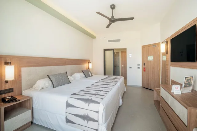 Double Room Garden View DDJB، RIU Flamingos - All Inclusive 5/8
