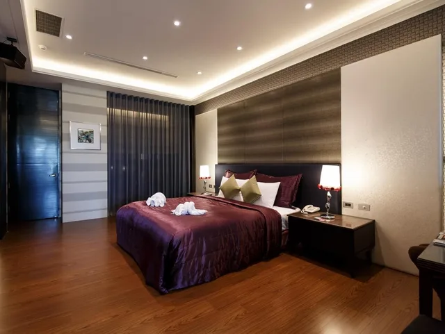 غرفة قياسية بسرير مزدوج، Leedon Motel 1/2
