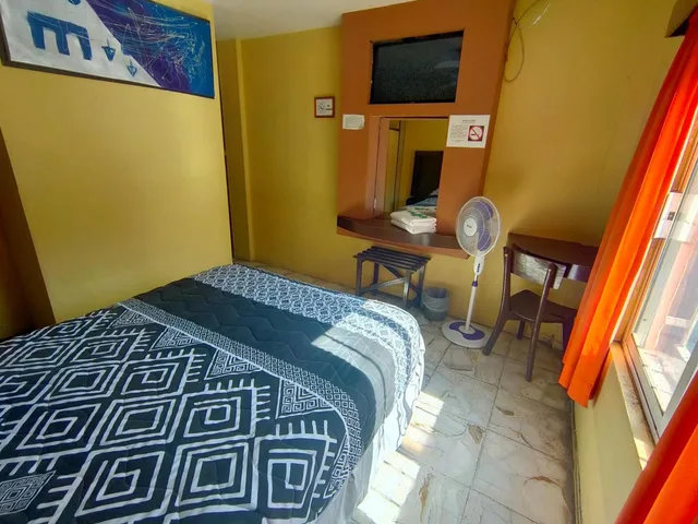 غرفة قياسية، OYO Hotel Colon, Plaza Bicentenario, Zacatecas Centro 8/10