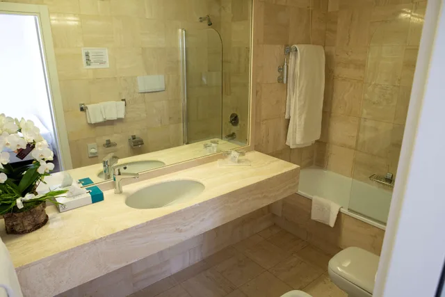 غرفة قياسية ثلاثية، Etrusco Arezzo Hotel, Sure Hotel Collection by Best Western 9/10