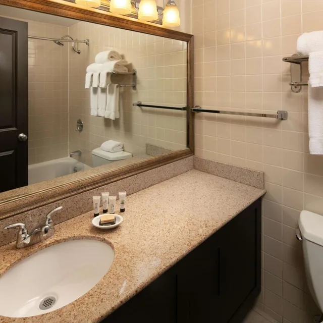 غرفة سوبيريور بسريرين مزدوجين، Red Lion Hotel Bellevue 5/7