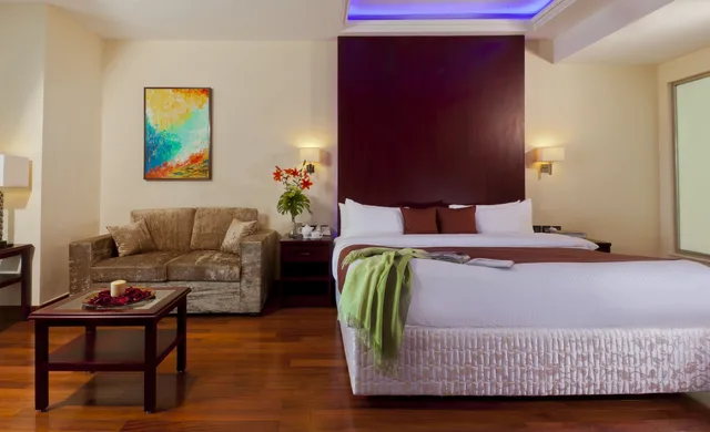 Savoy, Royal, King Bed, Lounge Access، The Royal Savoy - Adults Only (+12) 6/10