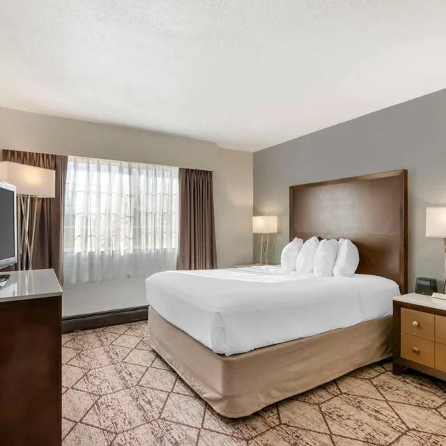 جناح بسريرين كوين وسرير كوين، Best Western Plus Longbranch Hotel and Convention Center 2/5