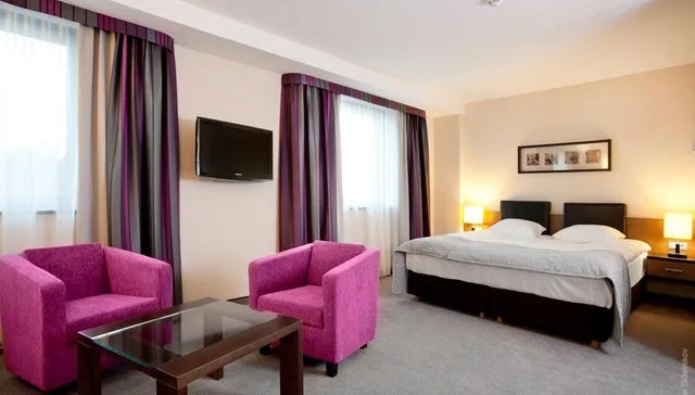 غرفة قياسية بسريرين منفصلين، QUBUS HOTEL BIELSKO - BIALA 3/4