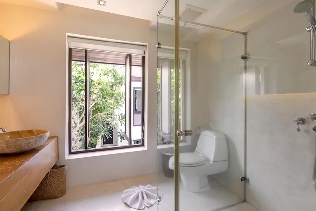 3 Bedrooms, Pool, Sea, Suite, Villa, Twin Beds, 2 King Beds، The Sea Koh Samui Resort & Residences by Tolani 8/9