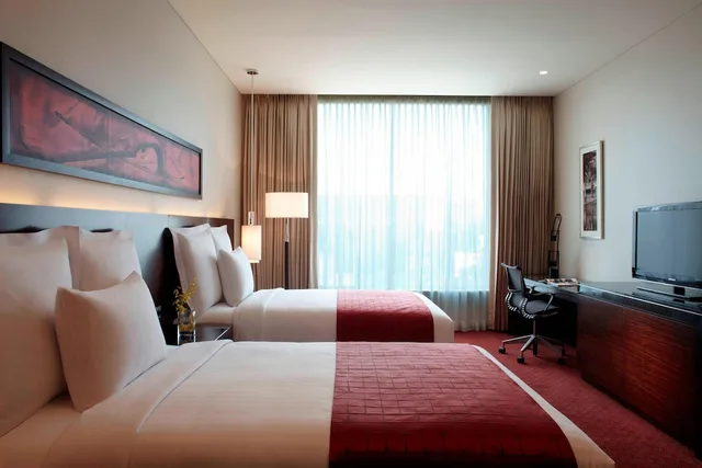 غرفة ديلوكس بسريرين كوين بإطلالة على الجبل، Jw Marriott Hotel Pune 2/5