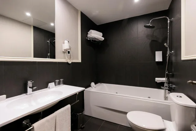 جناح جونيور مفرد، Hotel Pax Guadalajara 10/11