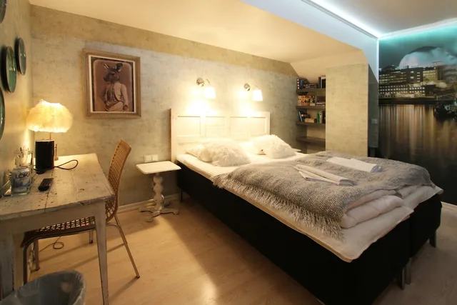 Room, Twin Beds, No Window, Private Bathroom، Skanstulls Hostel 3/8