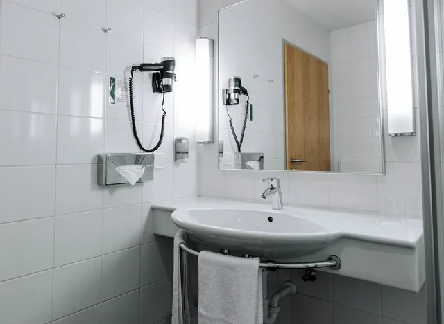 غرفة قياسية ثلاثية، Heinhotel Vienna Airport 7/9