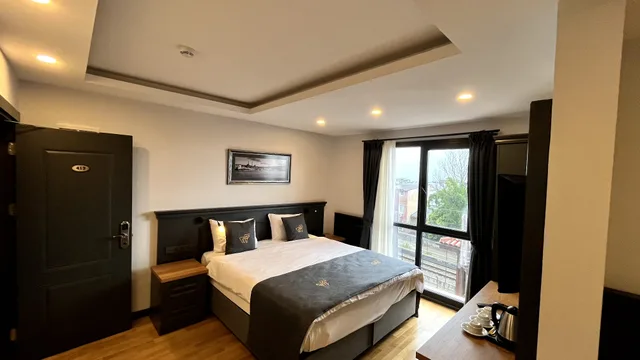 غرفة ديلوكس بسرير مزدوج بإطلالة على البحر في الملحق، FERMAN HOTEL 5/8