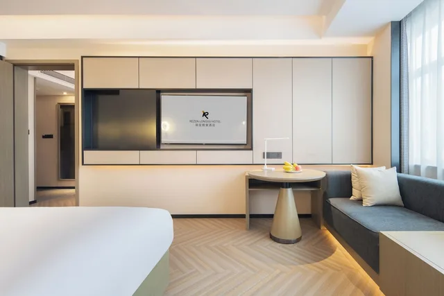 جناح بسرير كوين بإطلالة على المدينة، Rezen Longuu Hotel (Guangzhou Baiyun Airport Cultural Tourism City) 3/6