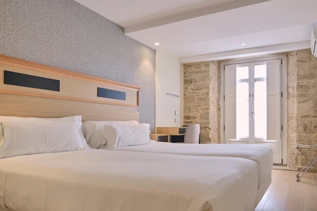 غرفة ديلوكس بسرير مزدوج، Hotel Praza Quintana 1/9