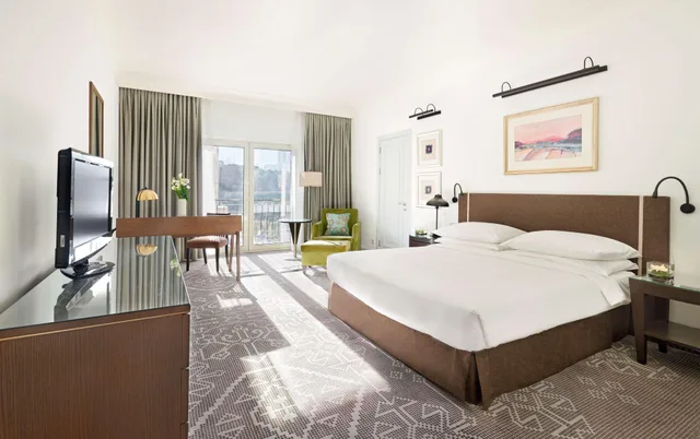 جناح تنفيذي، Hyatt Regency Baku 1/2