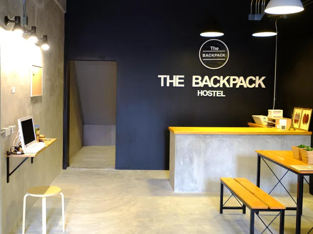 استوديو عائلي، The Backpack Hostel 1/2