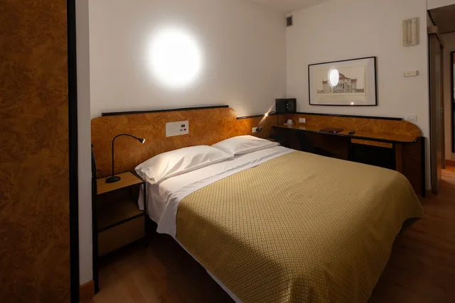 غرفة كومفورت بسرير مزدوج، Cristina Hotel 4/9
