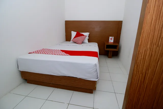 Indonesia, Standard, Single، OYO 1678 Jati Exclusive Homestay 2/5
