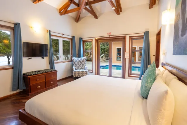3 Bedrooms, Beach Villa, 3 King Beds, with Pool، Naïa Resort And Spa 2/7