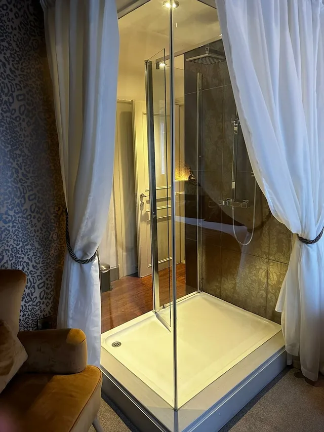 لوفت بسرير مزدوج، OYO The Townhouse 6/10