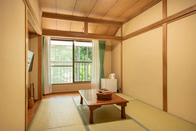 غرفة بسريرين منفصلين، Yamanakako Ryokan Ryozan 1/1