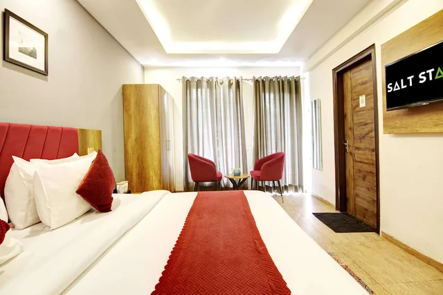 غرفة ديلوكس بسرير مزدوج، Saltstayz Hotel Huda City Center 4/10