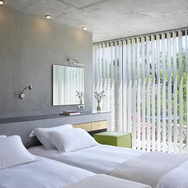 غرفة عائلية، Leivatho Hotel 1/3