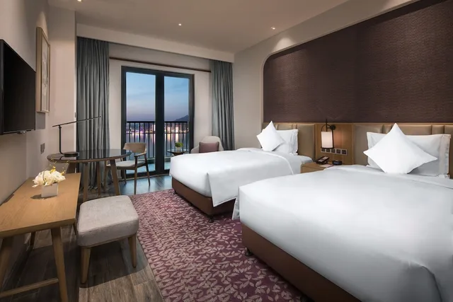 Premium, Twin Beds, Sea View, Crowne Plaza Qingdaoorientalmoviemetropolis 2/3