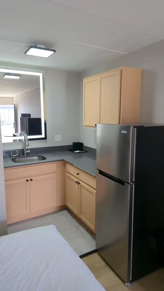 غرفة قياسية بسرير كينج، Days Inn by Wyndham Paducah I-24 Exit 4 7/10