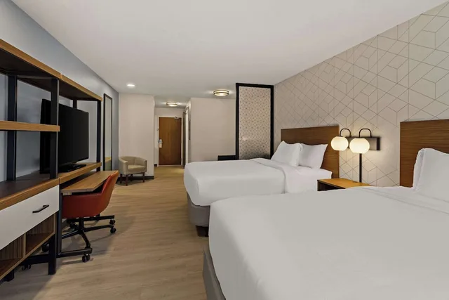 جناح بسريرين كوين لذوي الإعاقة، Everhome Suites Waco 1/10