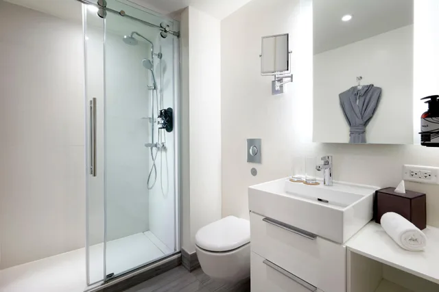 غرفة بسرير كوين، INNSiDE New York NoMad 6/6