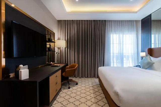 غرفة ديلوكس بإطلالة على المدينة مفردة بسرير كينج، فندق وسكن جاردينو(Gardino Hotel and Residence) 2/2