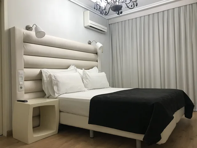 غرفة قياسية بسرير مزدوج، Hotel Pilar Plaza Zaragoza 7/10