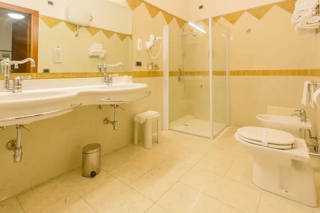 غرفة بسرير مزدوج، Mariano Iv Palace Hotel 5/5
