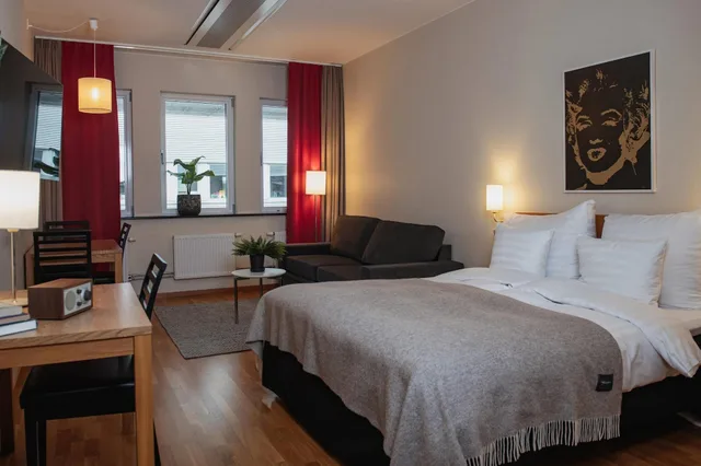 Family, Home Hotel Mektagonen 1/4