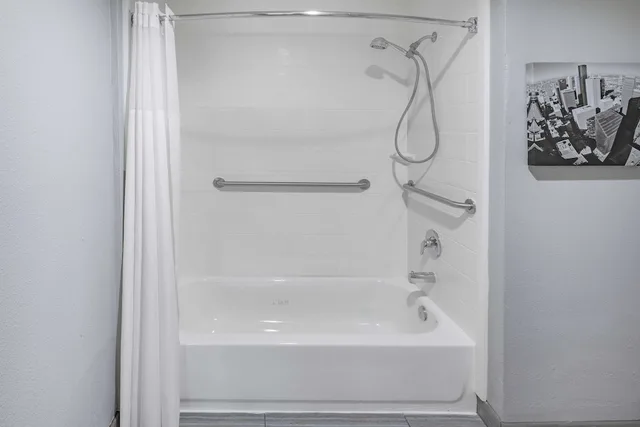 غرفة بسرير مزدوج لذوي الإعاقة، La Quinta Inn & Suites by Wyndham Houston Southwest 3/4