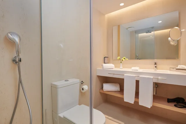 غرفة بريميوم بسرير مزدوج أو سريرين منفصلين، Hipotels Mediterraneo Hotel - Adults Only 4/5
