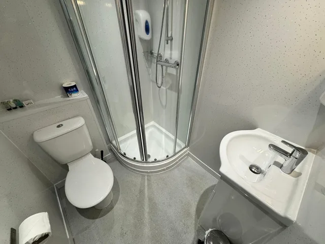 Silver, Double Bed, Sea View، The Jubilee Hotel 7/9